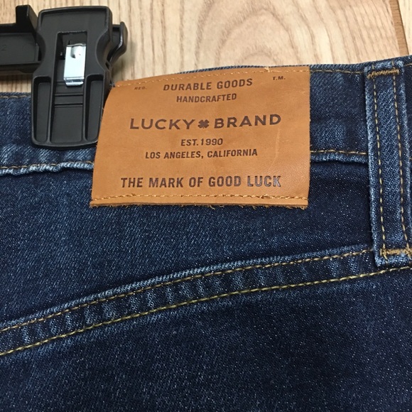 NWT Lucky Brand 221 Straight Jeans - Picture 7 of 9